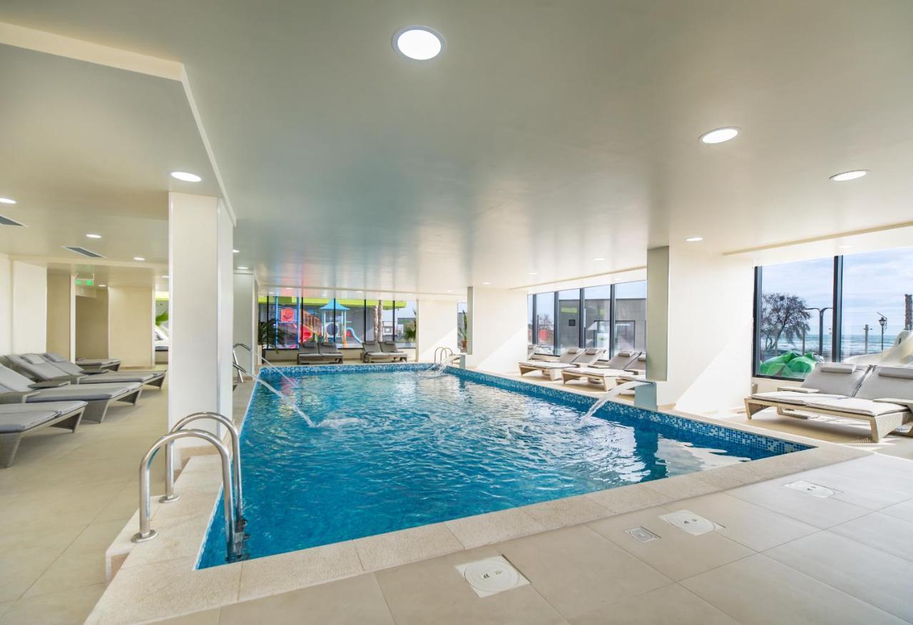 Moon Sea View Apartment - Spa N Pools Resort ママイア エクステリア 写真