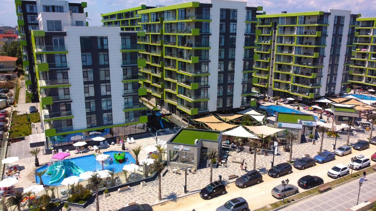 Moon Sea View Apartment - Spa N Pools Resort ママイア エクステリア 写真